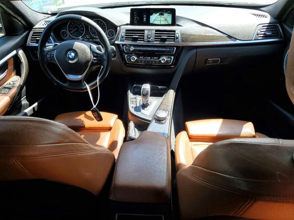 2017 BMW 330 SA