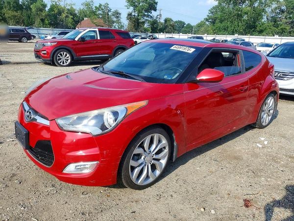 2015 HYUNDAI VELOSTER GLS(Middle)