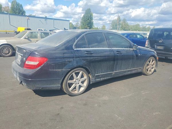 2014 MERCEDES-BENZ C C250