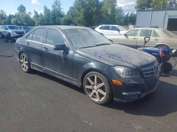 2014 MERCEDES-BENZ C C250