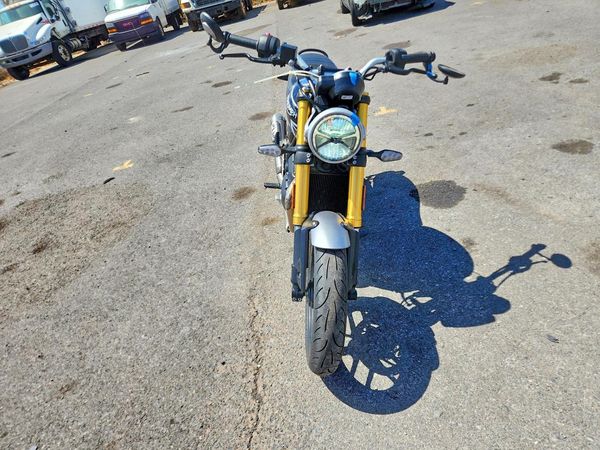 2025 TRIUMPH MOTORCYCLE SPEED