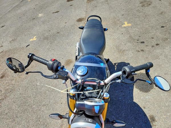 2025 TRIUMPH MOTORCYCLE SPEED