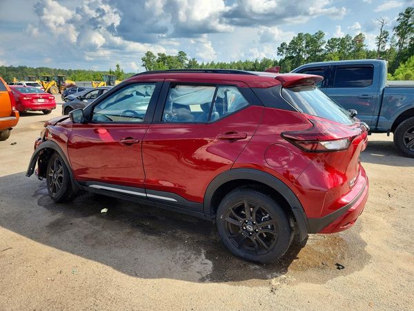 2024 NISSAN KICKS SR