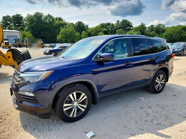 2018 HONDA PILOT EX — Front 3/4