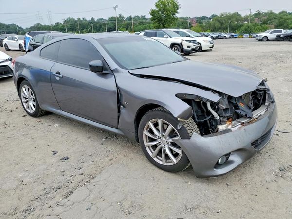 2015 INFINITI Q60 COUPE