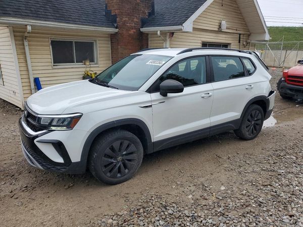 2022 VOLKSWAGEN TAOS