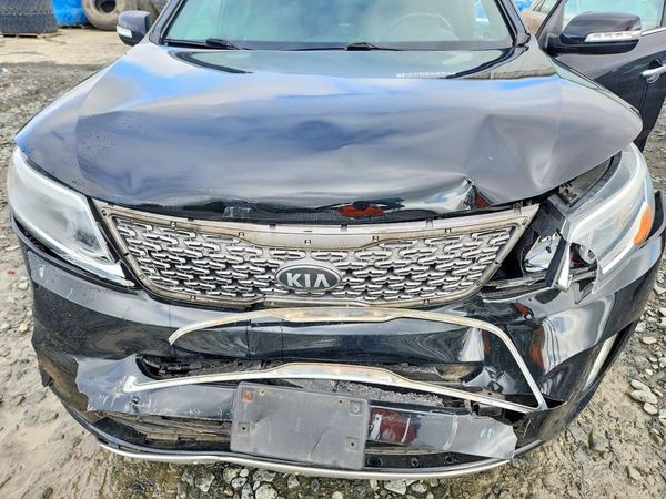 2014 KIA SORENTO SX