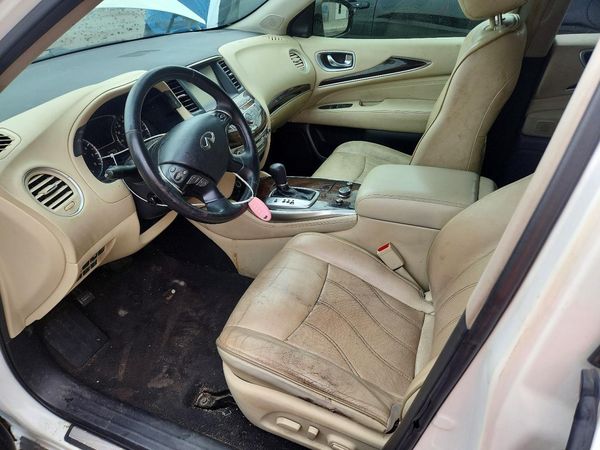 2015 INFINITI QX60 — DENT