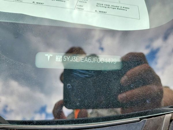 2018 TESLA MODEL 3