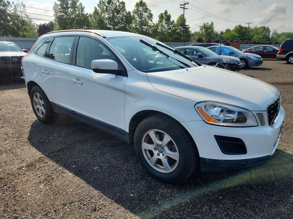 2012 VOLVO XC60