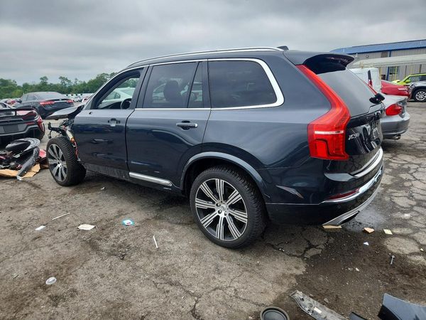 2021 VOLVO XC90 Inscription