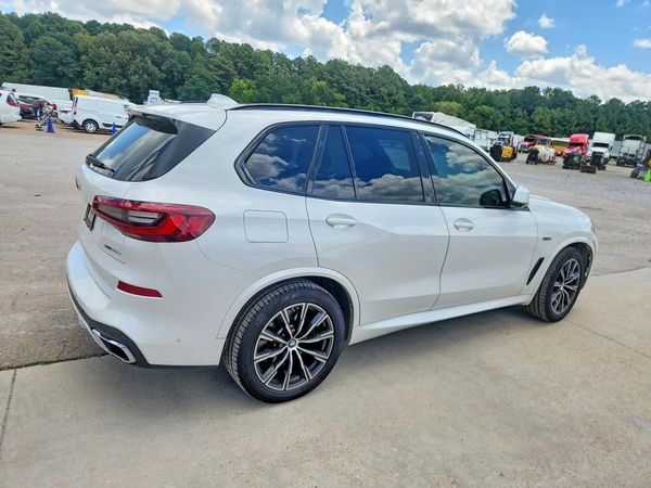 2022 BMW X5 xDrive45e
