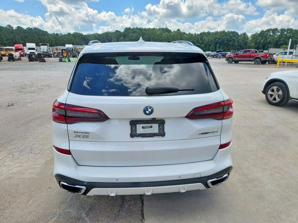2022 BMW X5 xDrive45e