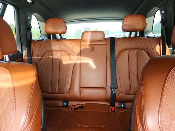 2022 BMW X5 xDrive45e