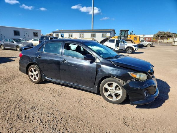 2013 TOYOTA COROLLA