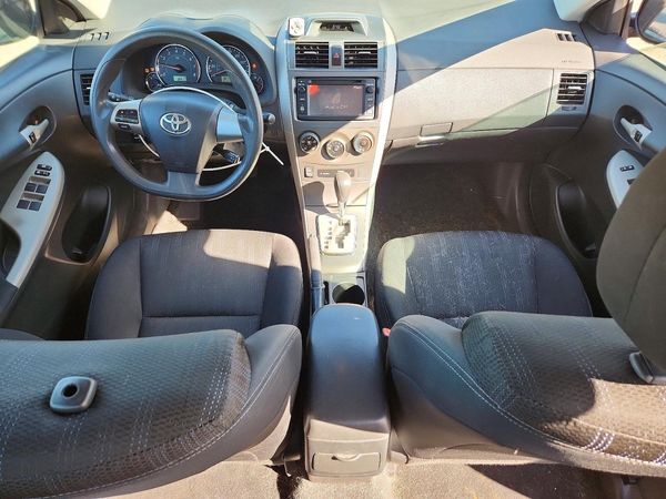 2013 TOYOTA COROLLA