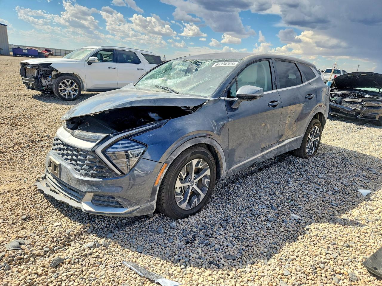 2025 KIA SPORTAGE EX — Front 3/4