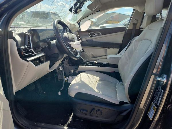 2025 KIA SPORTAGE EX — DENT