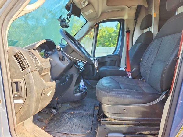 2020 RAM PROMASTER 3500 VF — DENT