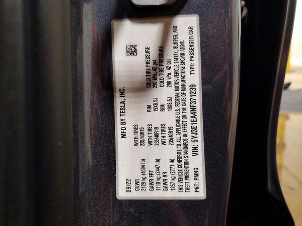 2022 TESLA MODEL 3