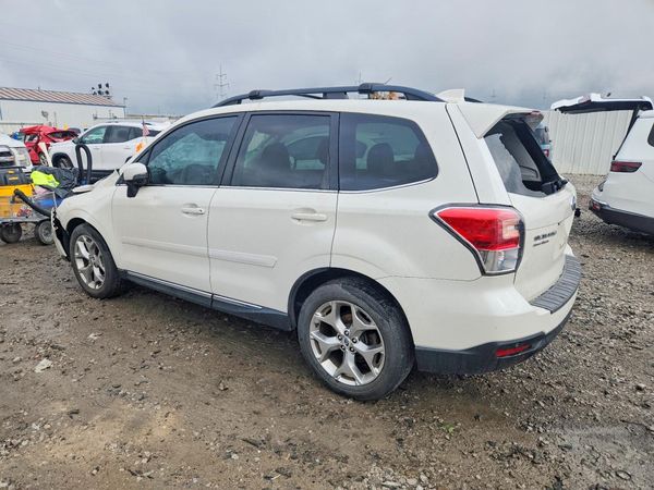 2018 SUBARU FORESTER