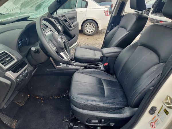 2018 SUBARU FORESTER