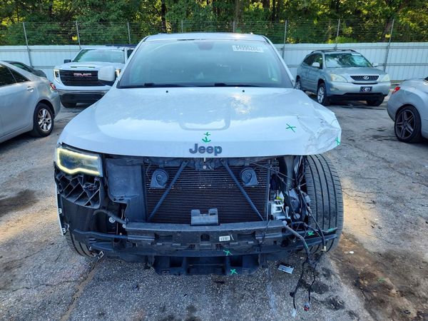 2020 JEEP GRAND CHEROKEE LAREDO 4X2