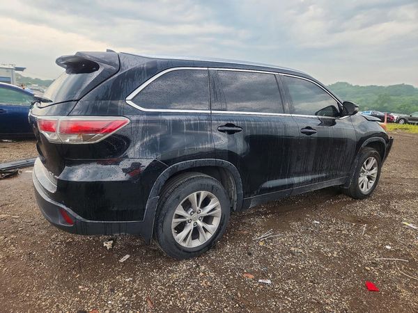 2015 TOYOTA HIGHLANDER