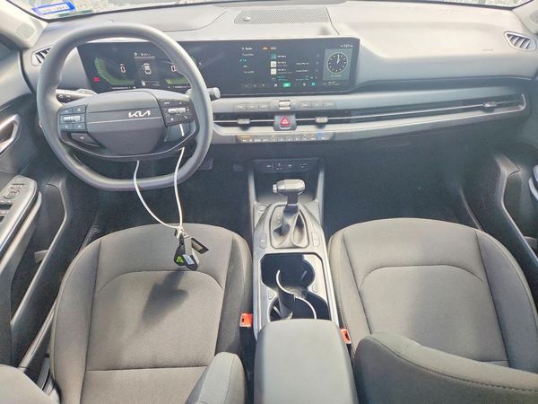 2026 KIA K4 LX, LXS