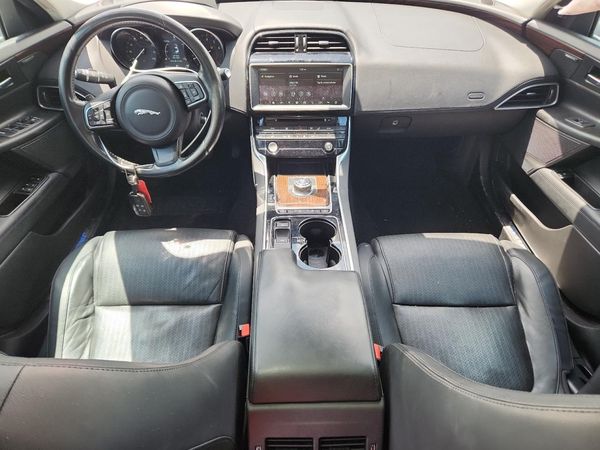2017 JAGUAR XE First Edition