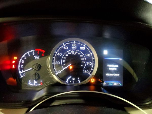 2021 TOYOTA COROLLA