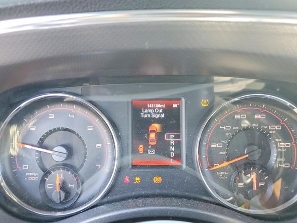 2014 DODGE CHARGER SE