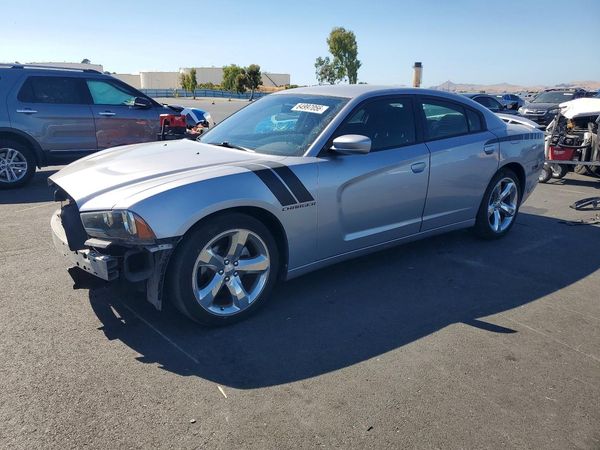 2014 DODGE CHARGER SE