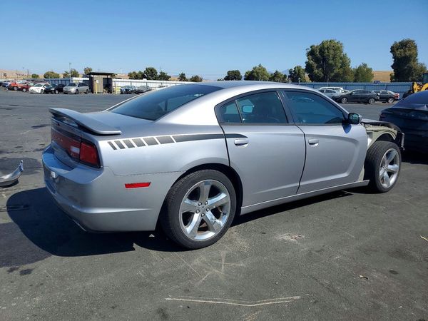 2014 DODGE CHARGER SE