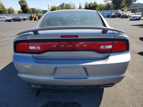 2014 DODGE CHARGER SE
