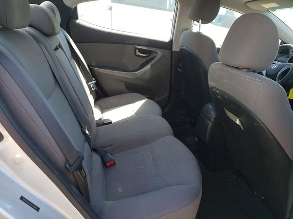 2016 HYUNDAI ELANTRA