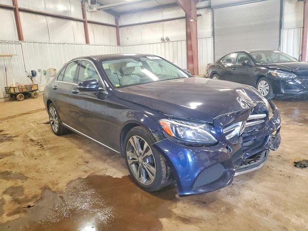 2016 MERCEDES-BENZ C C300-4M