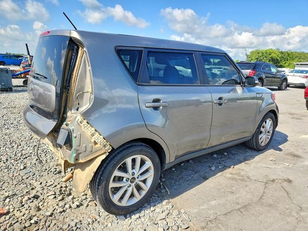 2018 KIA SOUL Plus