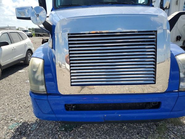 2016 VOLVO VNL
