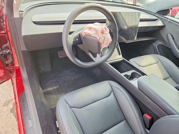 2025 TESLA MODEL 3 — CKPT