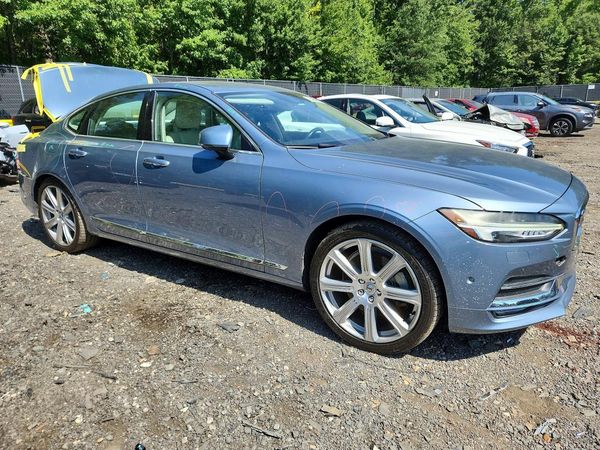 2017 VOLVO S90 Inscription