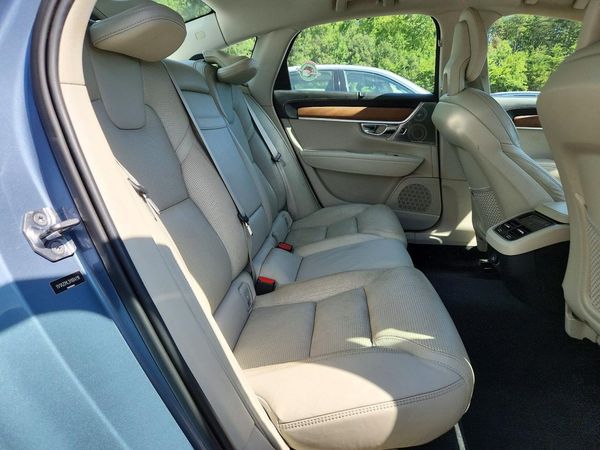 2017 VOLVO S90 Inscription