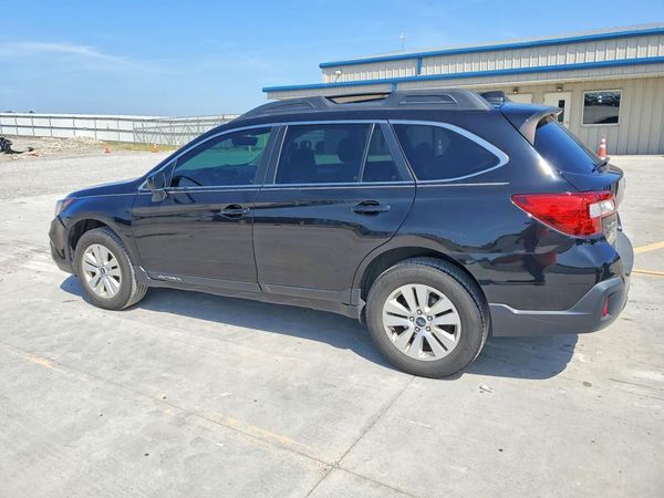 2018 SUBARU OUTBACK Premium