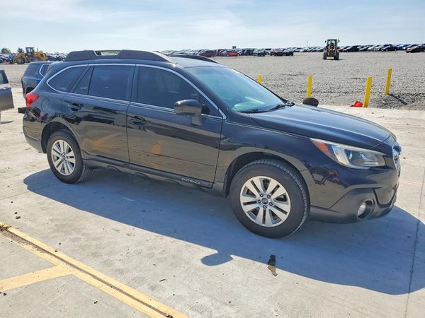2018 SUBARU OUTBACK Premium