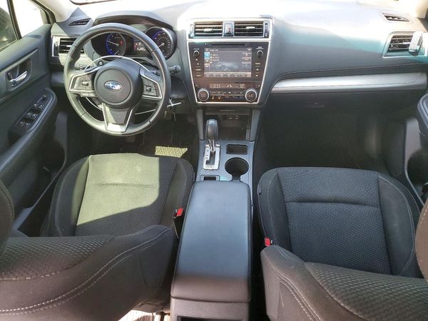 2018 SUBARU OUTBACK Premium