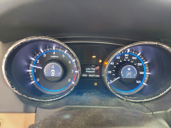 2014 HYUNDAI SONATA GLS/ GLS Popular