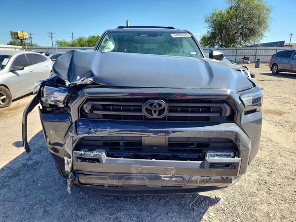 2025 TOYOTA 4RUNNER