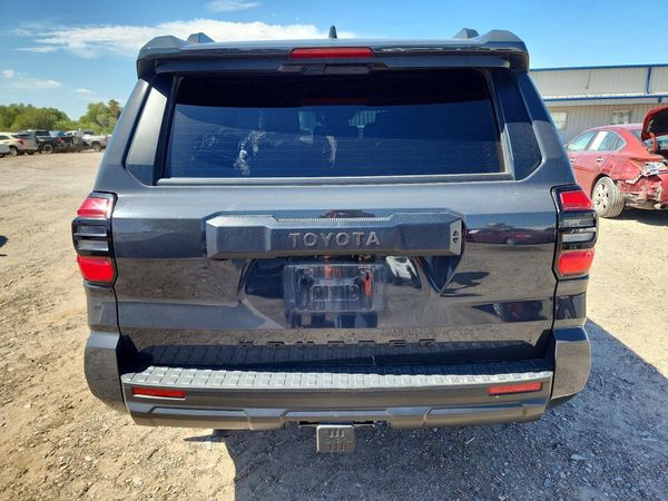2025 TOYOTA 4RUNNER