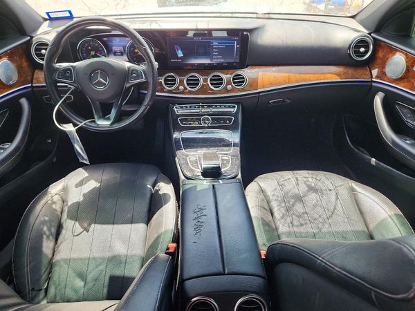 2017 MERCEDES-BENZ E E300