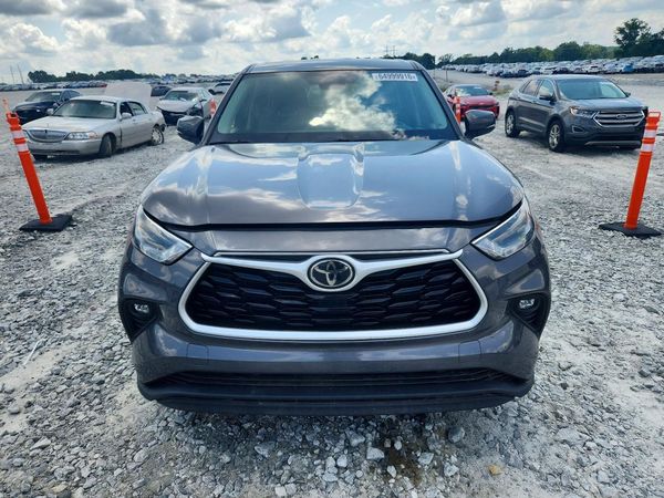 2022 TOYOTA HIGHLANDER